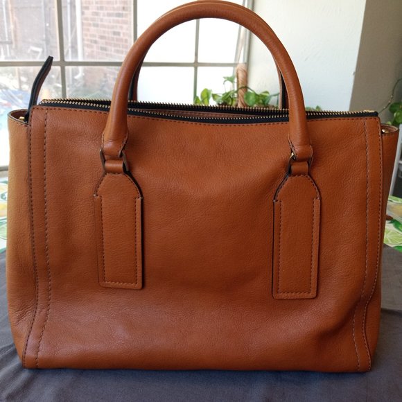 NEW 💝 Fossil  🗝️ Tan Bag - Picture 7 of 8